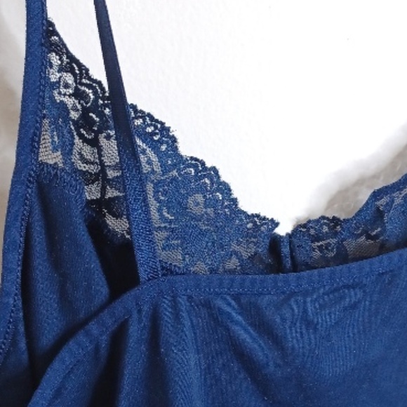 APT 9 Essentials. Floral Lace Jacquard Lace Cami Slip Top. Large. Dark Navy - Picture 8 of 14